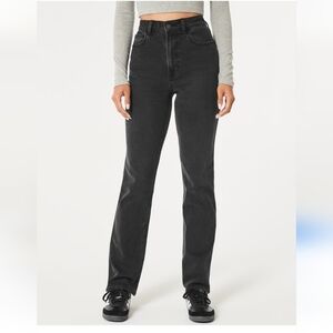 Hollister High Rise Straight Leg Jeans Black Wash Denim‎ Comfort Size?